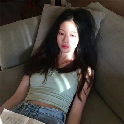 她来了 第一季 在线观看